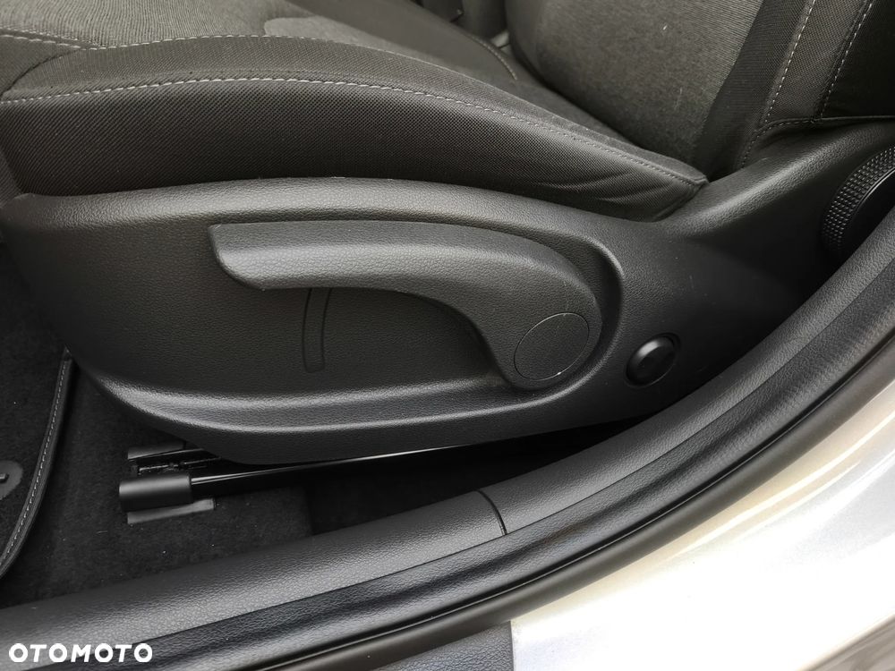 Hyundai i30 1.5 T-GDI 48V Smart - 34