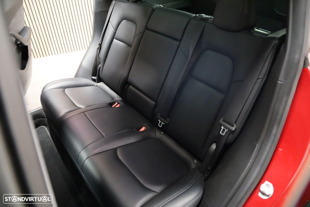 Tesla Model Y Long Range Tração Integral - 10