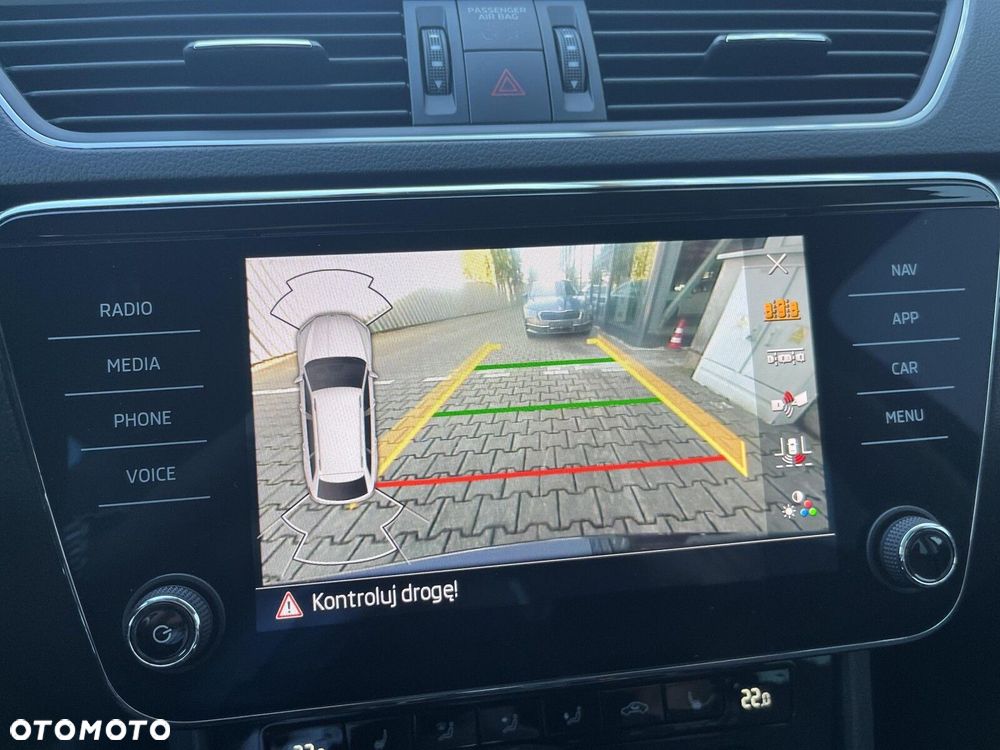 Skoda Superb 2.0 TSI Style DSG - 33