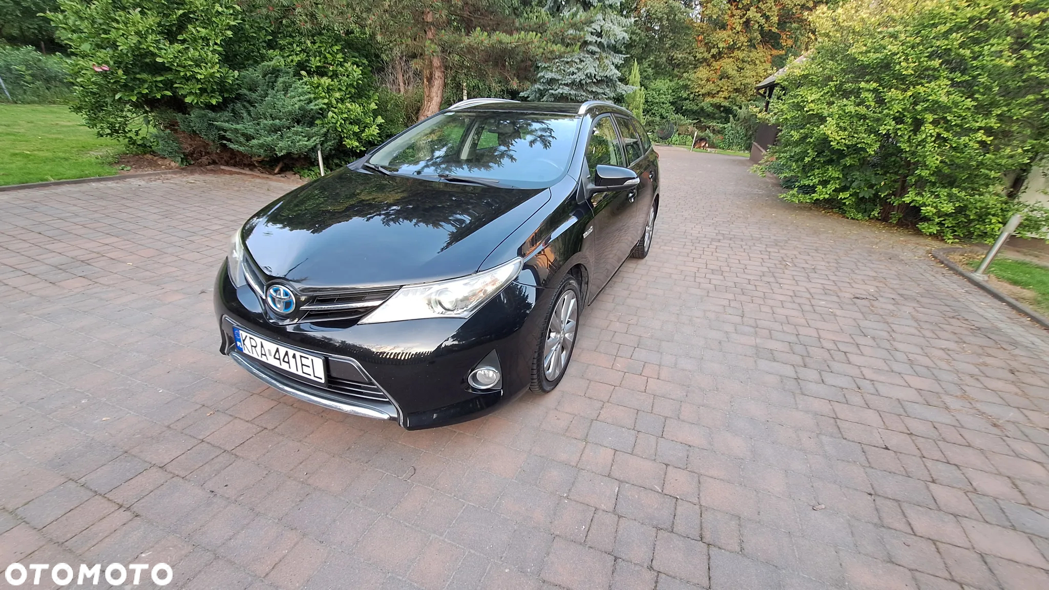 Toyota Auris 1.8 VVT-i Hybrid Automatik Edition - 3