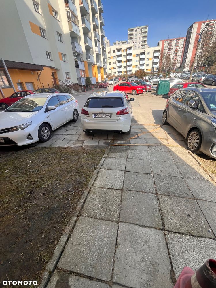 Peugeot 308 1.6 THP Allure - 12