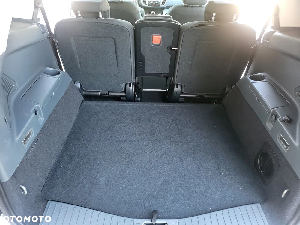 Ford Grand C-MAX 2.0 TDCi Titanium - 15