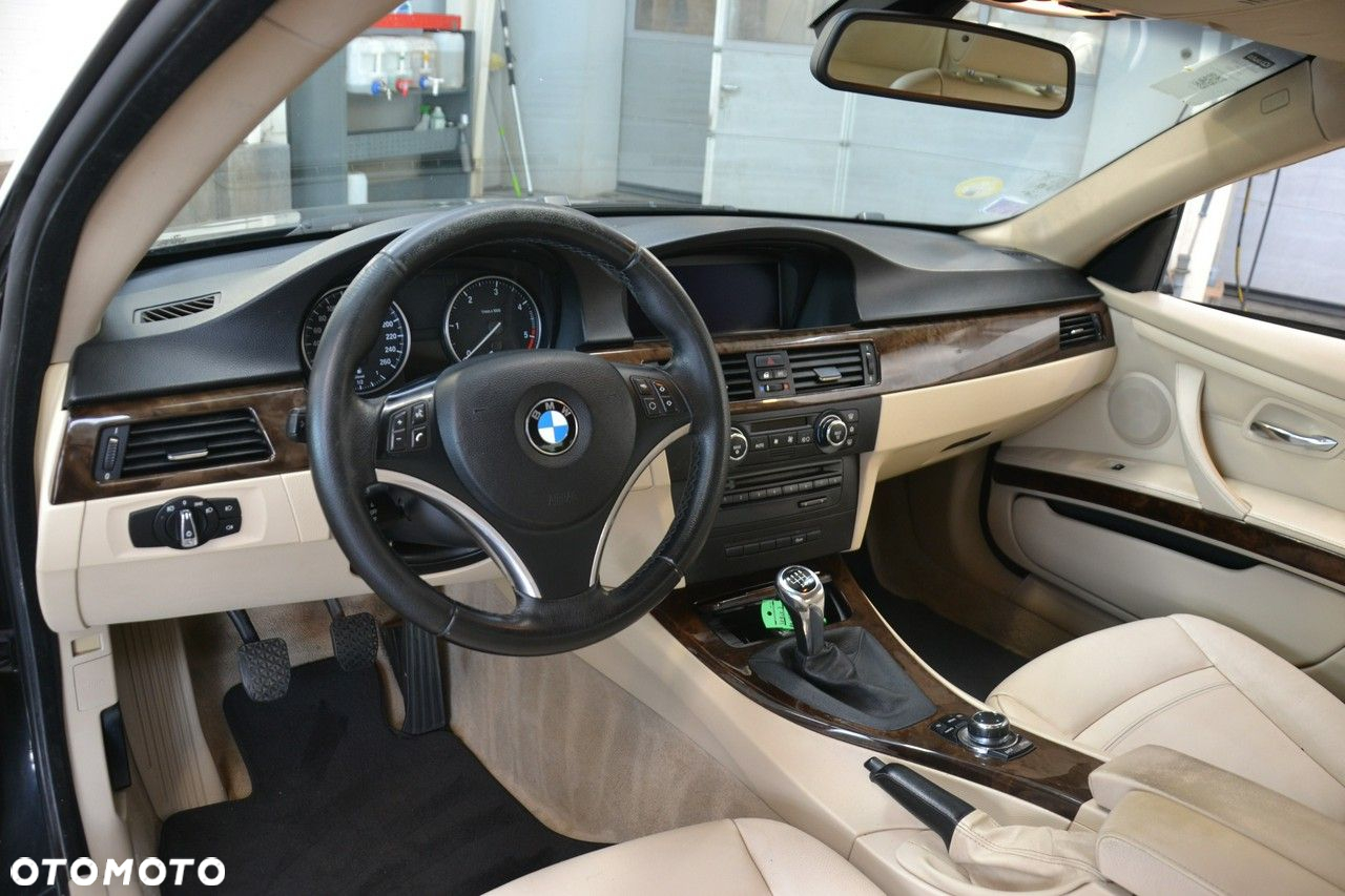 BMW Seria 3 - 14