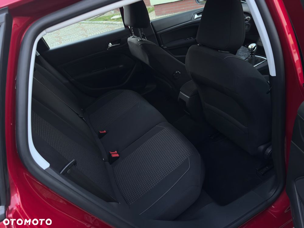 Peugeot 308 PureTech 130 GPF Stop & Start Active - 12