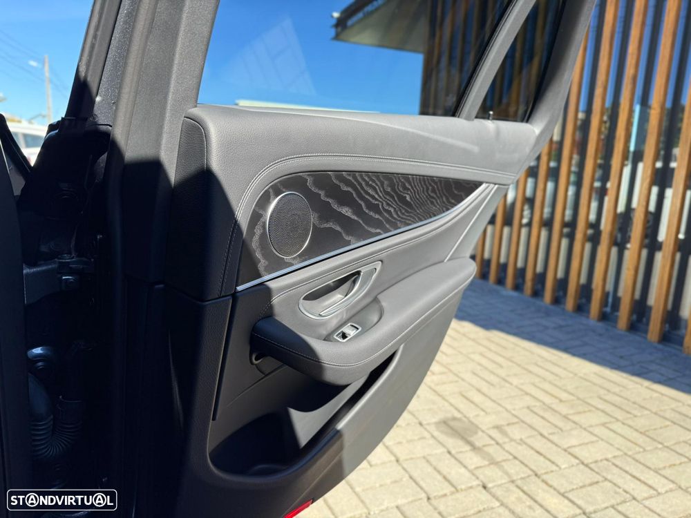 Mercedes-Benz E 300 Bluetec Hybrid Avantgarde - 17