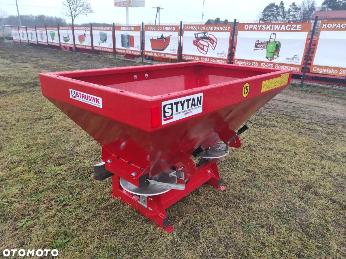 Rozsiewacz nawozu do nawozów Strumyk Tytan 400L 600L 800L 1000L 1200L - 5