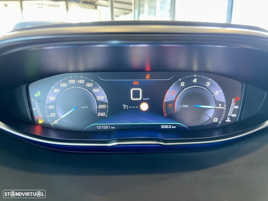 Peugeot 3008 1.2 PureTech Allure Pack - 12