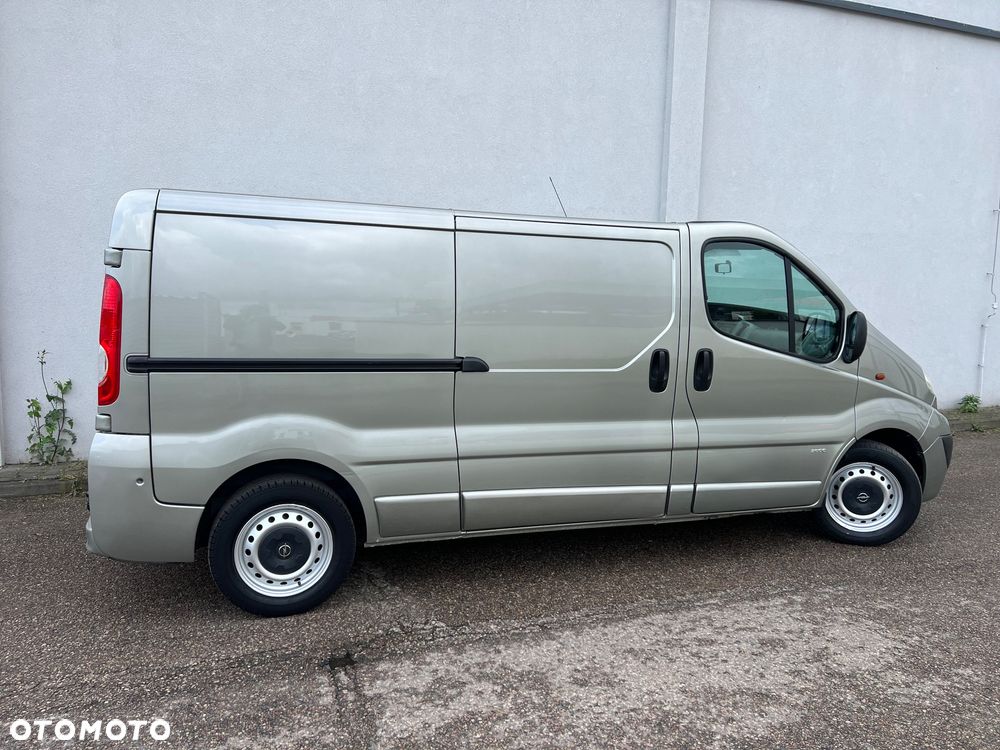 Opel VIVARO L2H1 LONG - 13