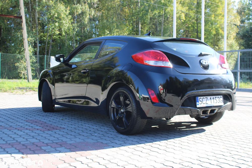 Hyundai Veloster 1.6 Premium - 9