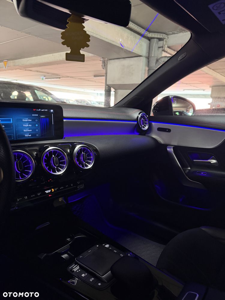 Mercedes-Benz CLA - 15