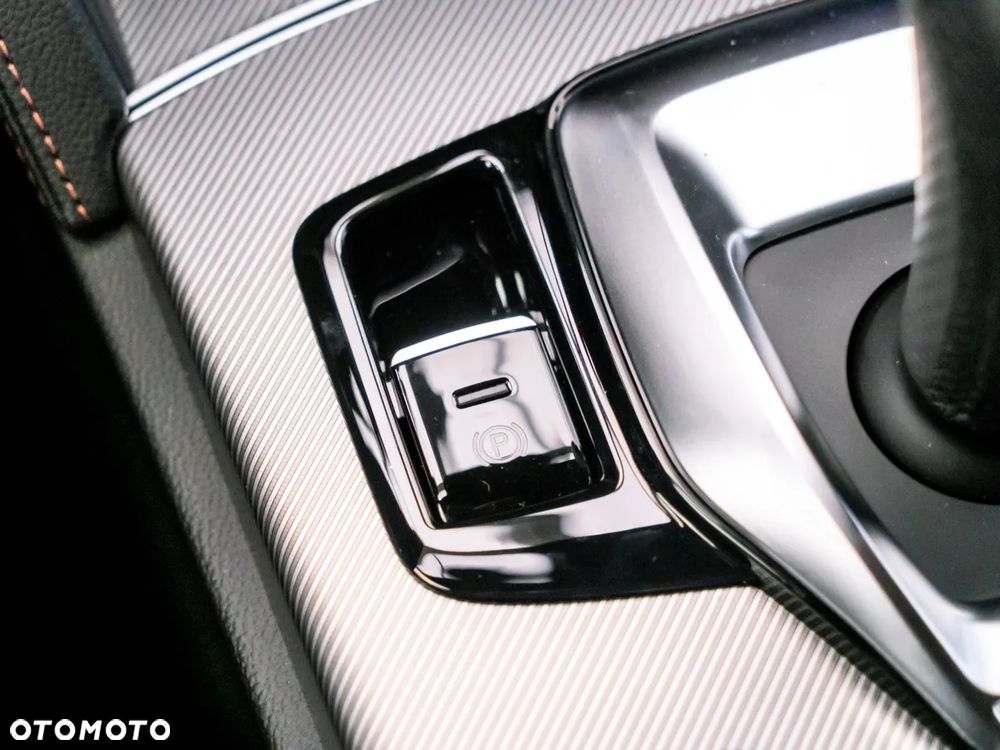 Alfa Romeo Stelvio 2.0 Turbo Intensa Q4 - 31