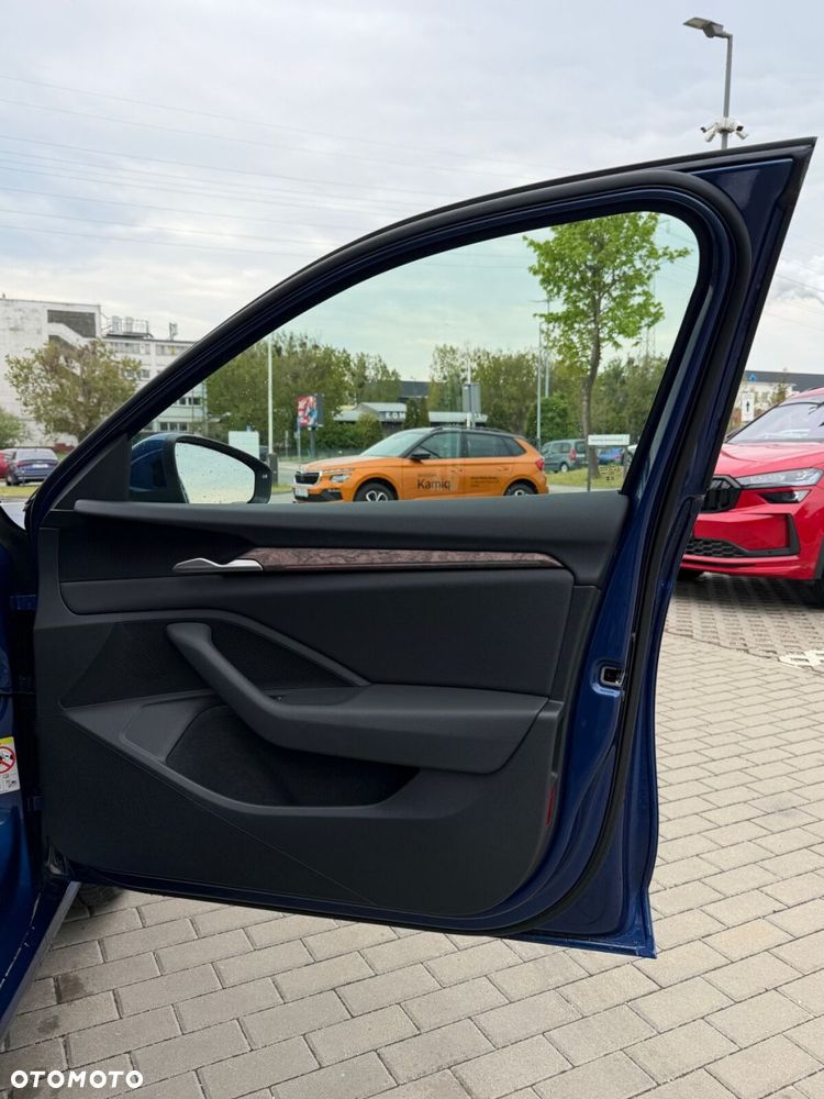 Skoda Superb - 17
