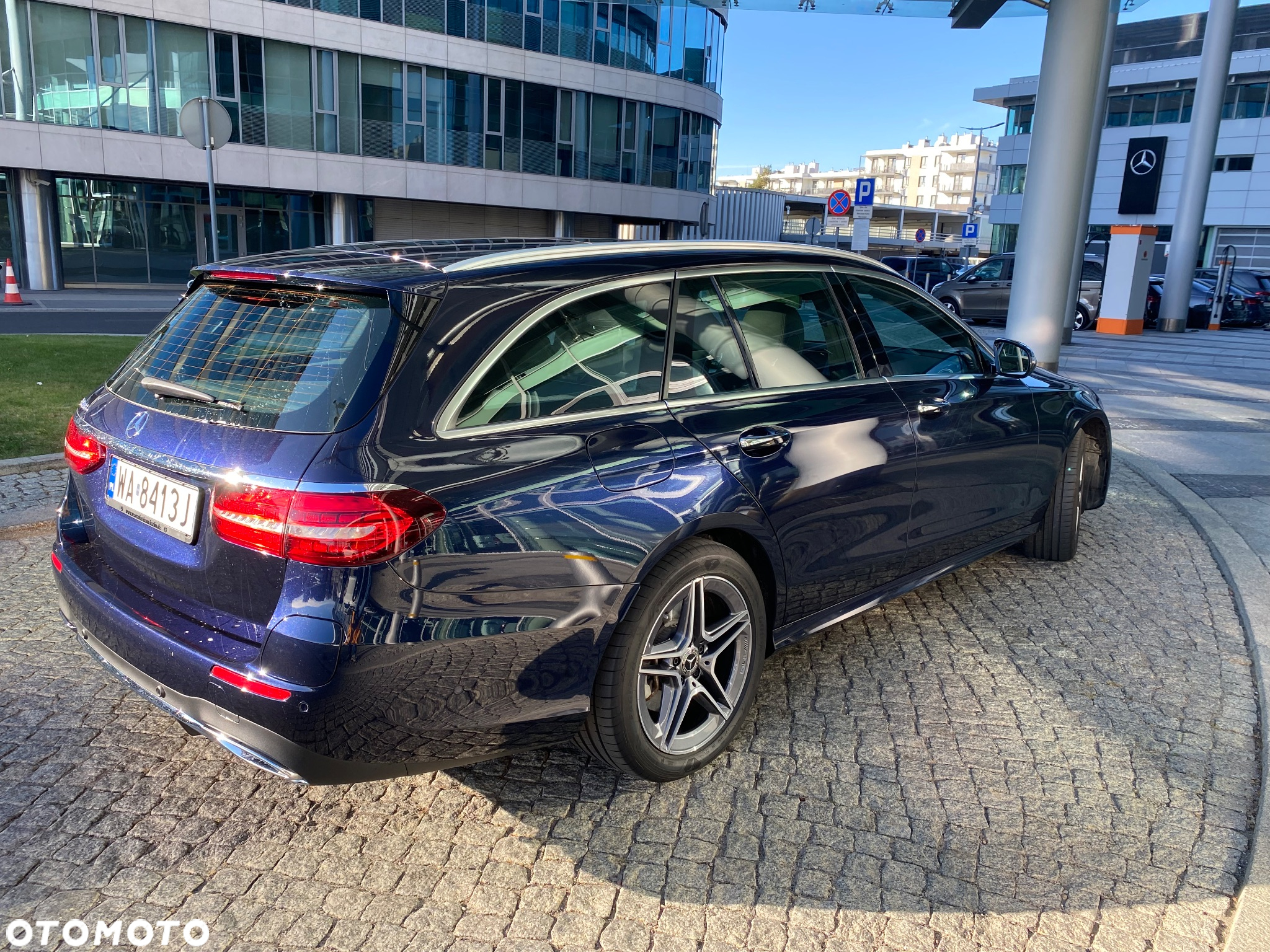 Mercedes-Benz Klasa E 300 AMG - 2