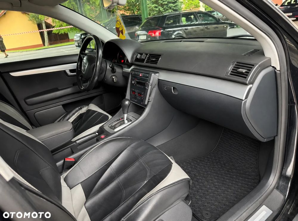 Audi A4 Avant 2.0 TDI Multitronic - 9
