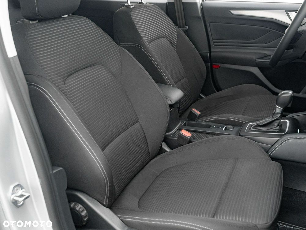 Ford Focus - 30