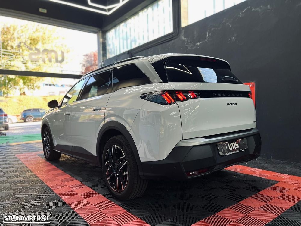 Peugeot 5008 1.2 Hybrid Allure e-DCS6 - 14
