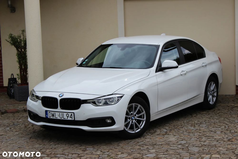BMW Seria 3 316d Edition Luxury Line Purity - 10