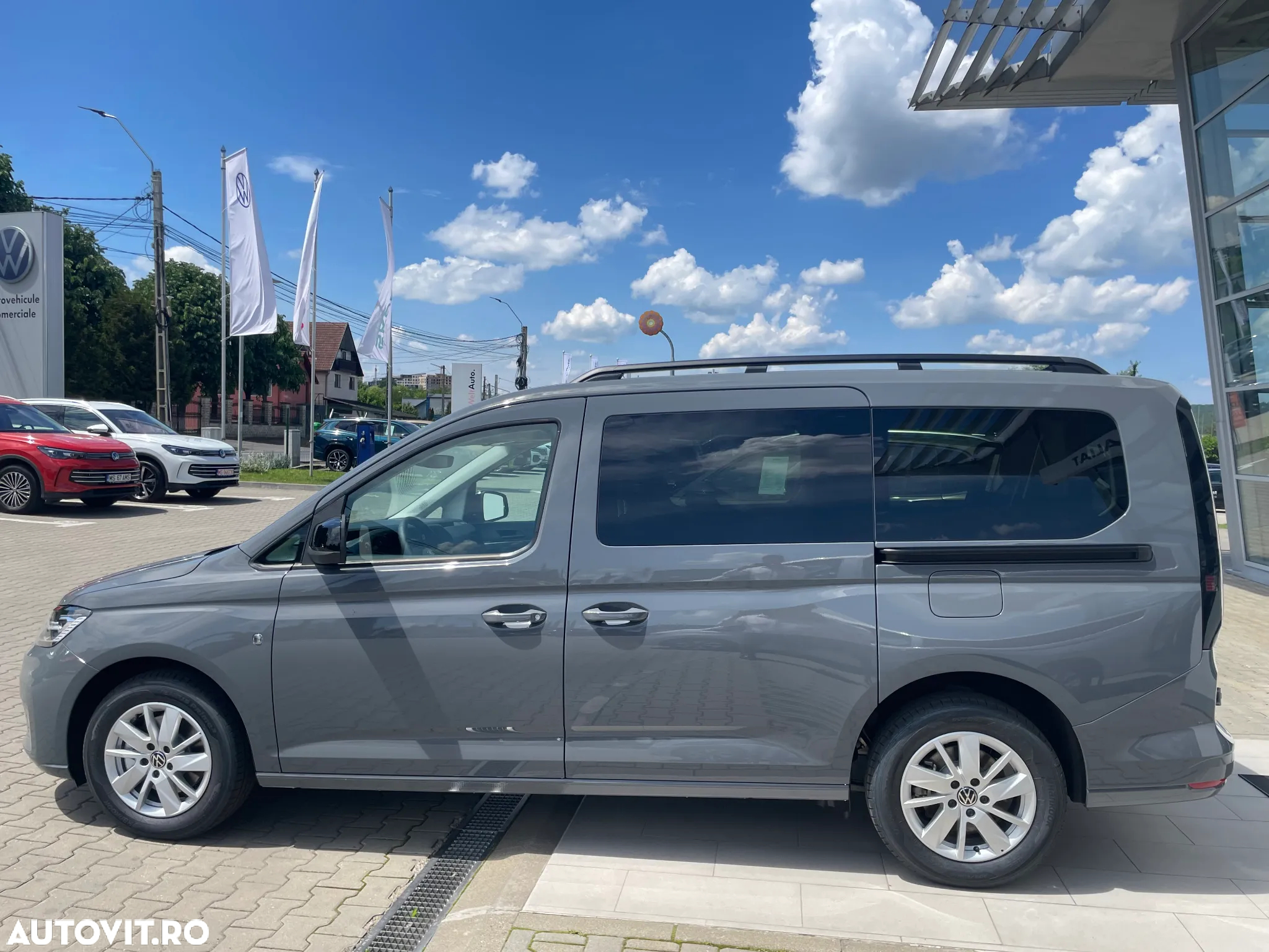 Volkswagen Caddy Maxi 2.0 TDI 75 kW Life - 7