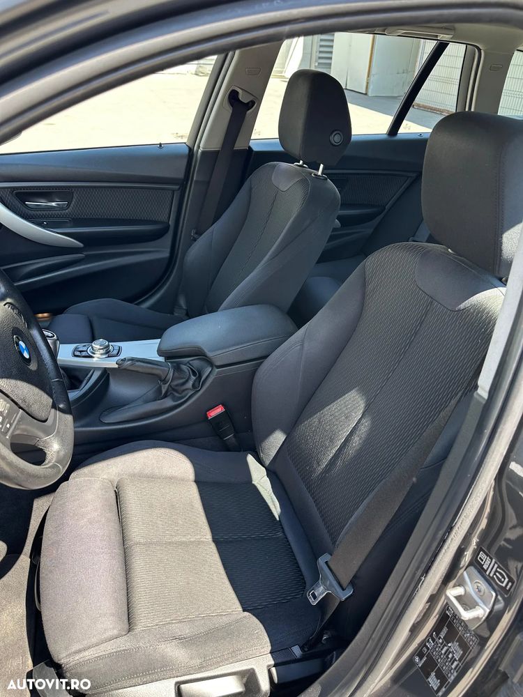 BMW Seria 3 320d DPF - 12