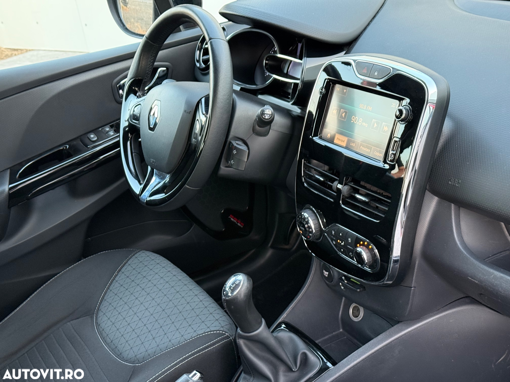 Renault Clio ENERGY TCe 90 Start & Stop Dynamique - 11