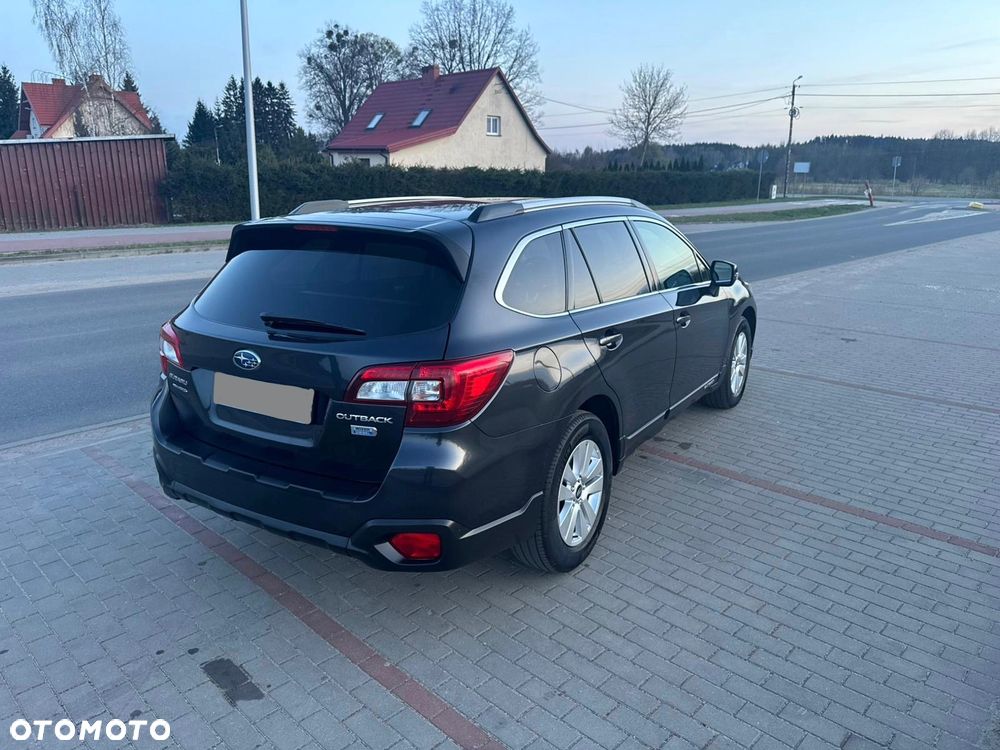 Subaru Outback 2.0D Active Lineartronic - 4