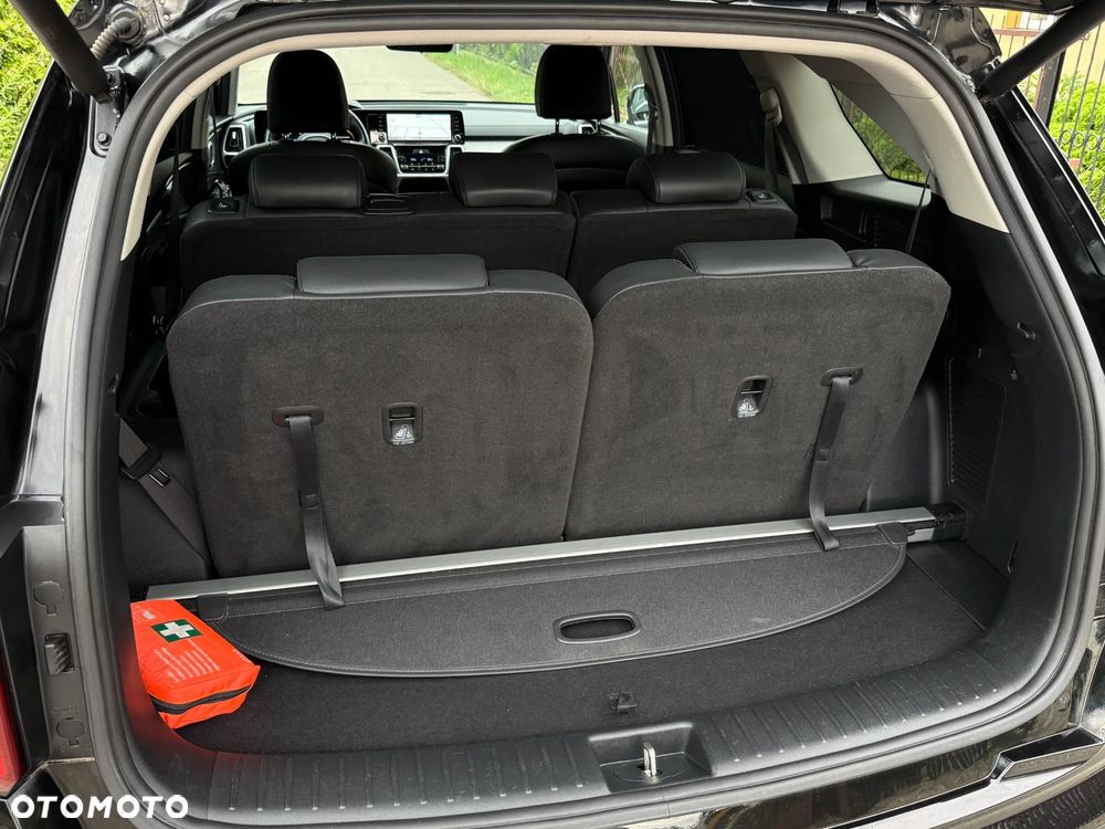 Kia Sorento - 36