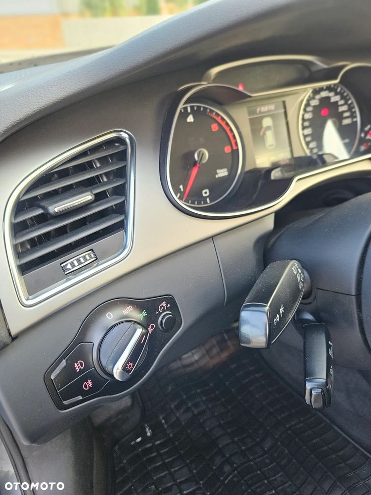 Audi A4 Avant - 30