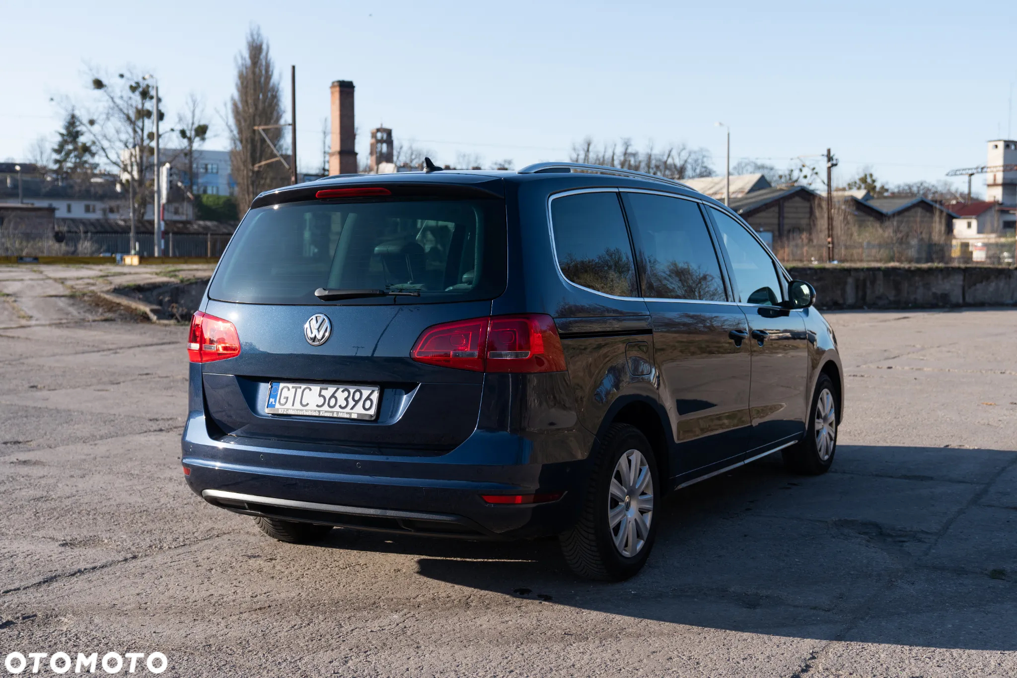 Volkswagen Sharan 1.4 TSI BMT Trendline DSG - 5