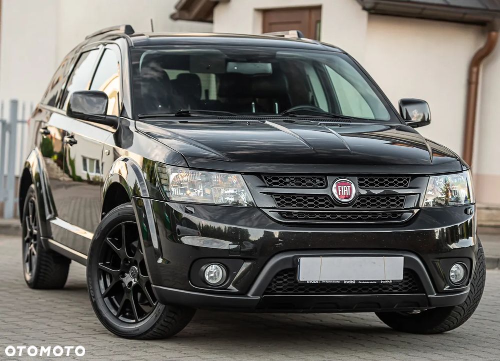Fiat Freemont 2.0 Multijet 16V DPF Automatik Allrad Black Code - 1
