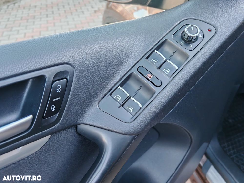 Volkswagen Tiguan 2.0 TDI DPF 4Motion DSG Sport & Style - 10