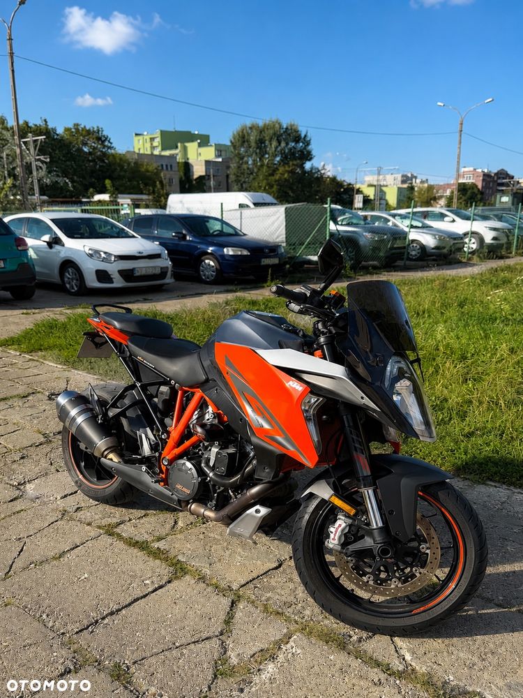 KTM Super Duke - 4