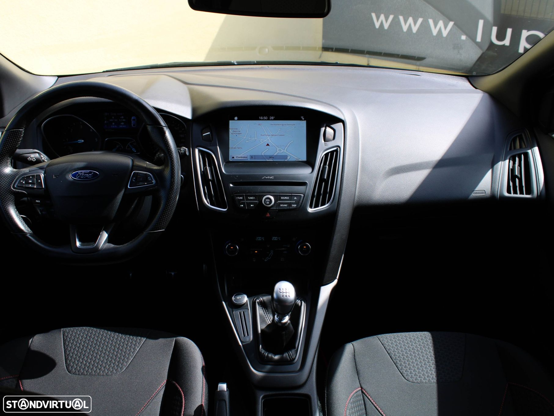 Ford Focus 1.5 TDCi ST-Line - 4