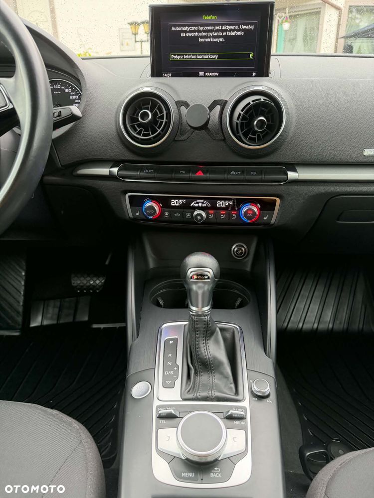 Audi A3 Limousine 1.5 TFSI S tronic - 5