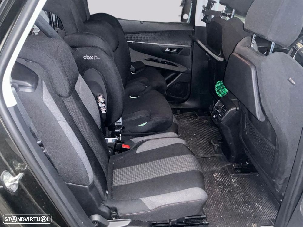 Peugeot 5008 1.2 PureTech Allure - 8