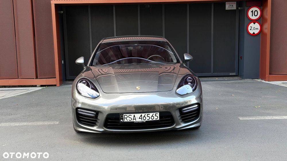 Porsche Panamera 2013 photo 2