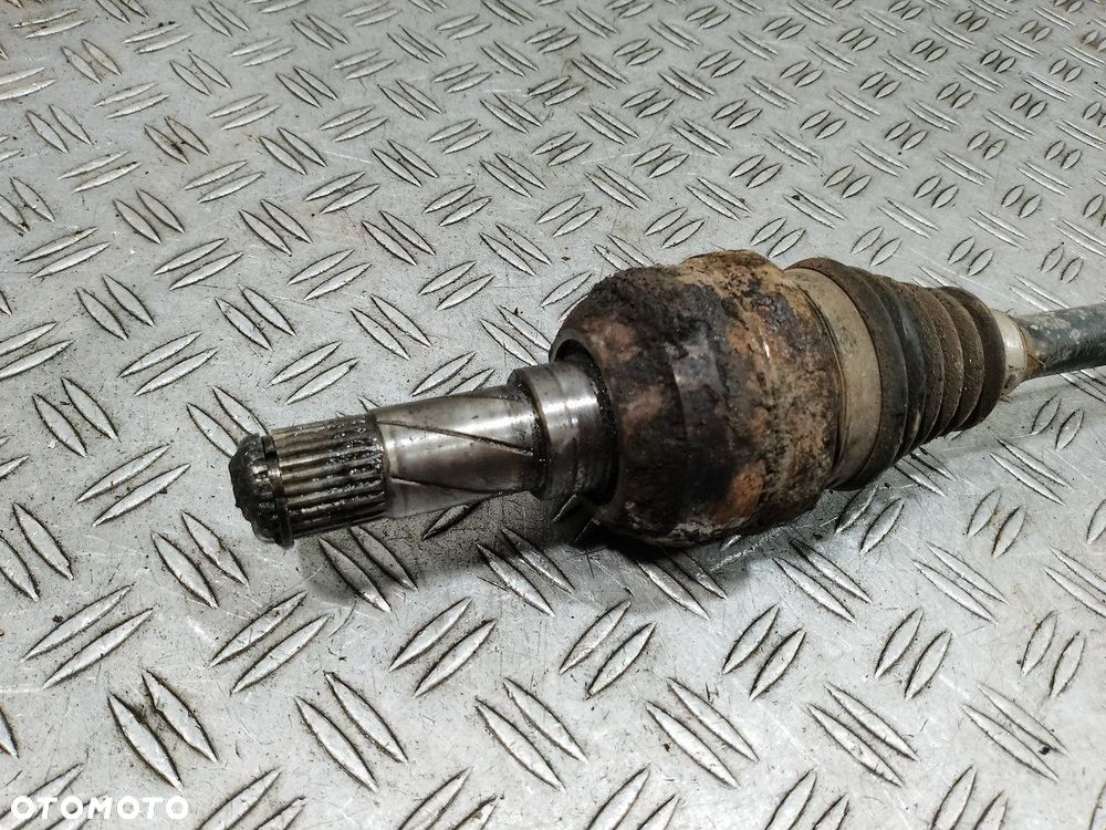 PÓŁOŚ PRAWA TYŁ VOLVO XC90 ( 02-14 ) 2.5 T2 - 3