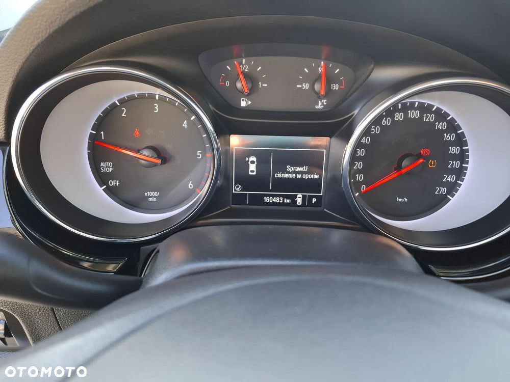 Opel Astra 1.6 D Automatik Start/Stop Business - 39