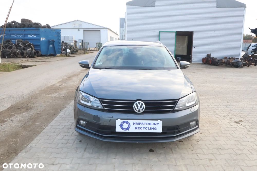 Volkswagen Jetta 1.4 TSI BMT Highline - 2