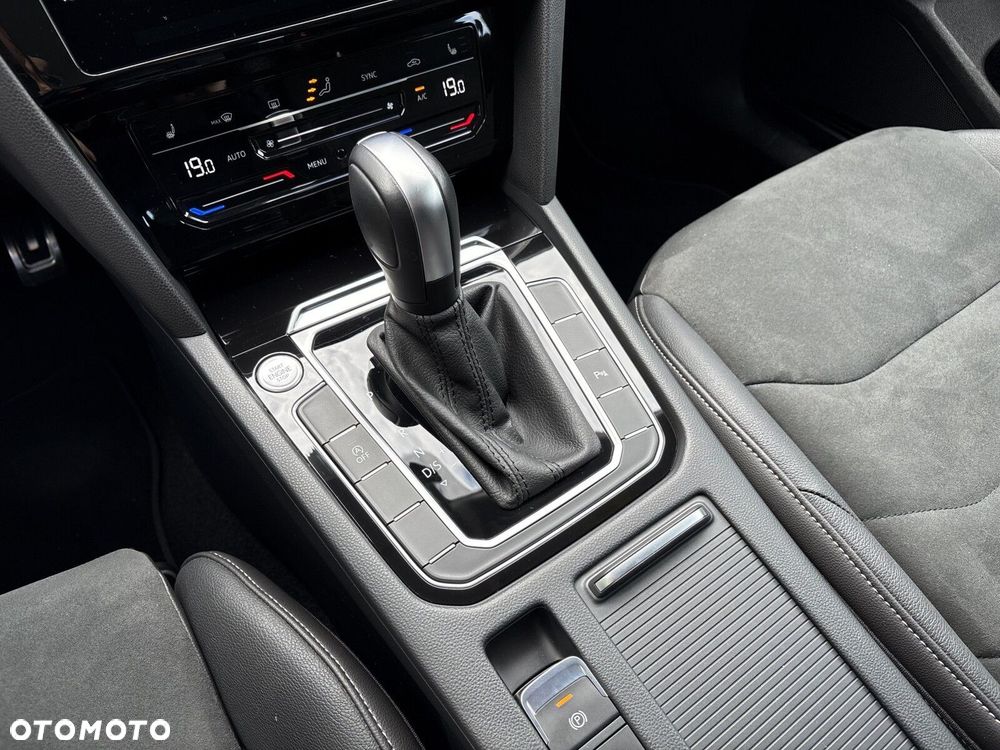 Volkswagen Arteon 2.0 TSI Elegance DSG - 22