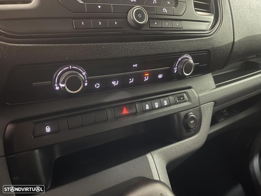 Opel Vivaro 1.5 CDTi L1H1 Essentia - 19