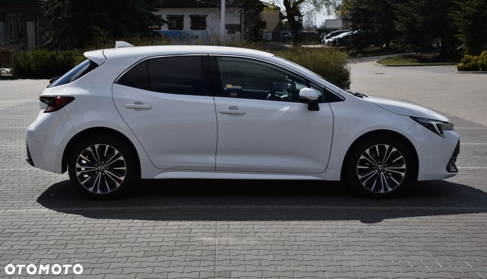 Toyota Corolla 1.8 Hybrid Style - 11