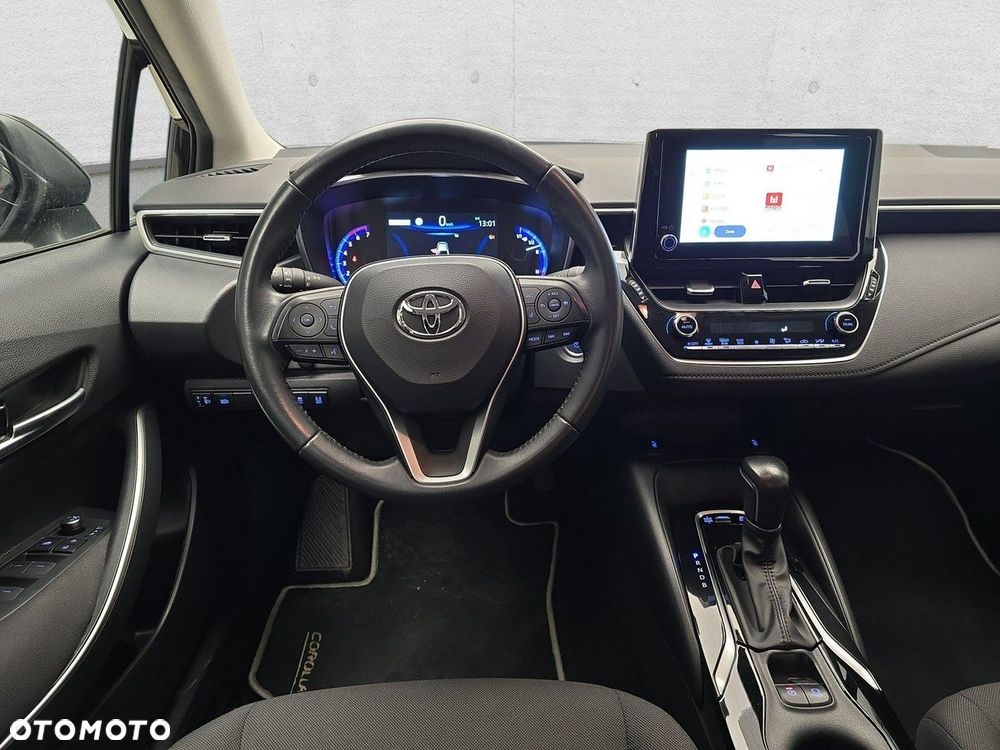 Toyota Corolla - 10