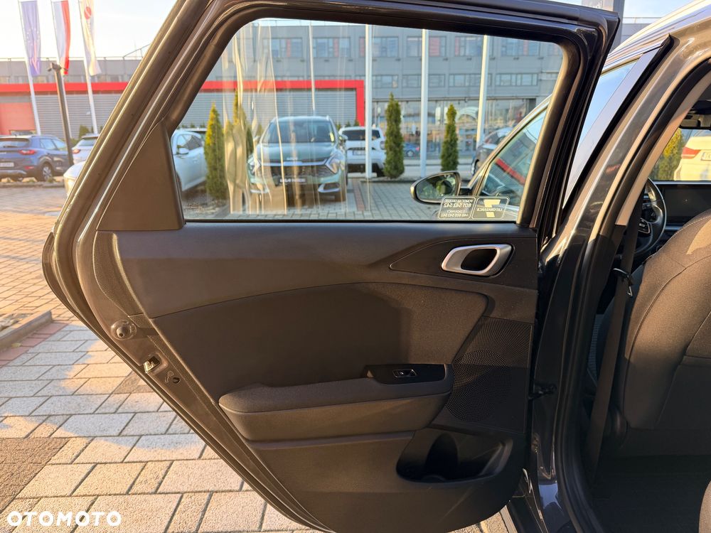 Kia Ceed 1.5 T-GDI M - 20