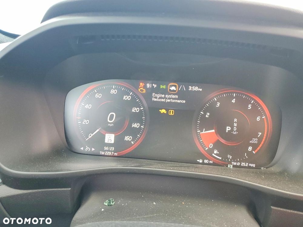 Volvo XC 40 T5 AWD R-Design - 10
