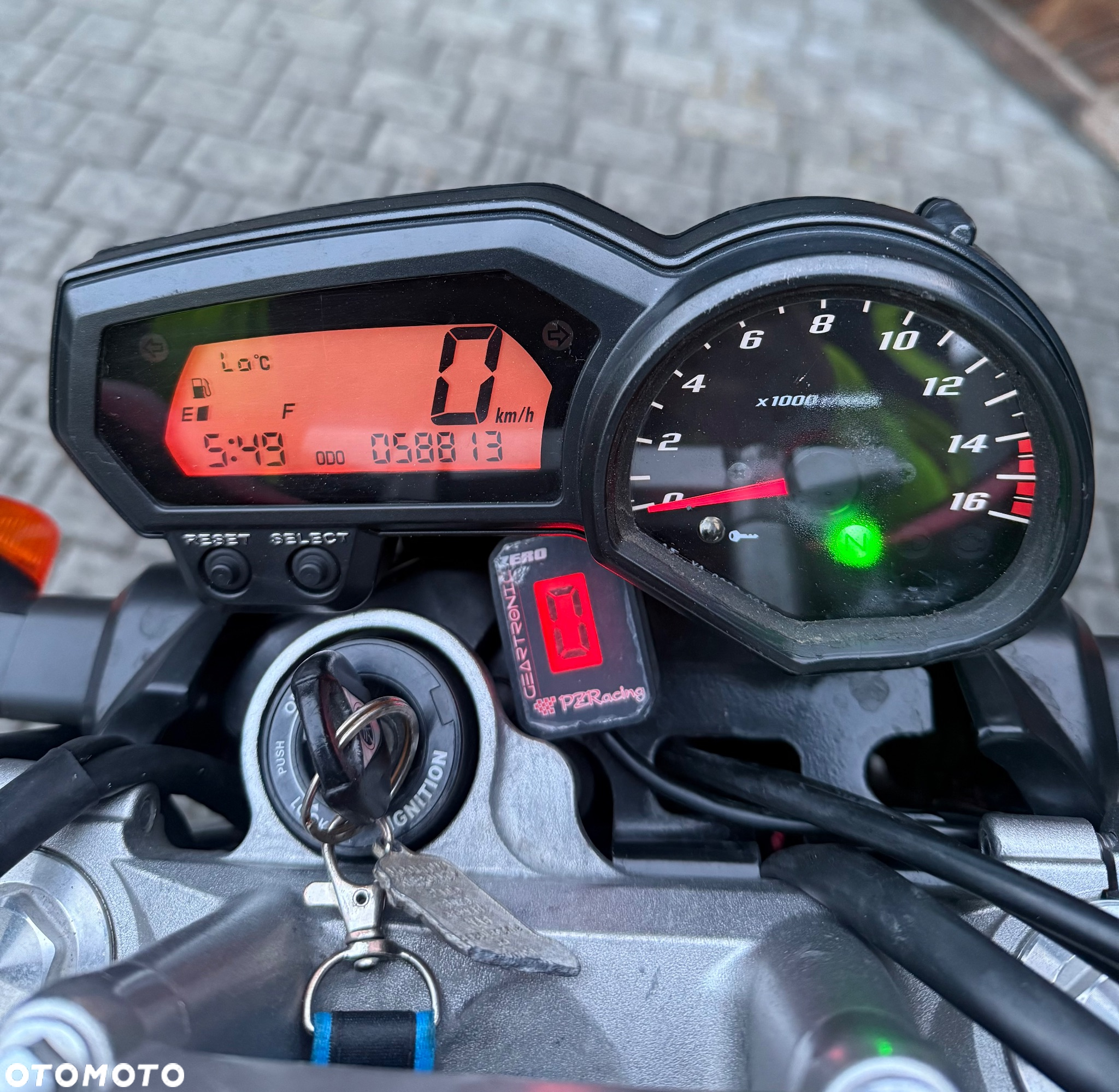 Yamaha FZ6 - 5