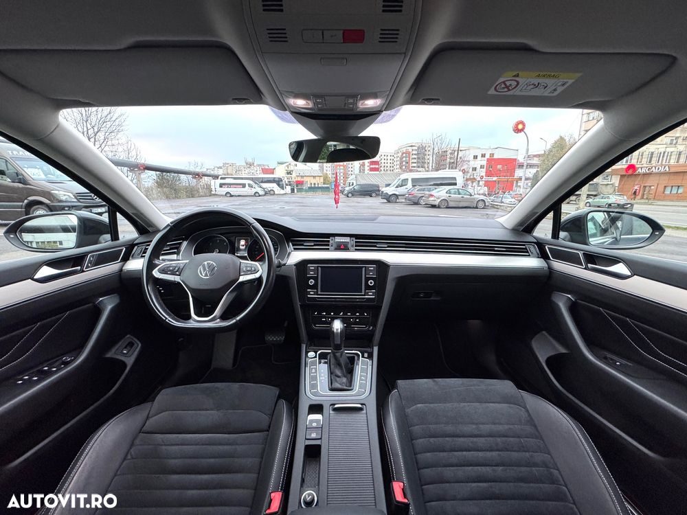 Volkswagen Passat 2.0 TDI DSG Highline - 24