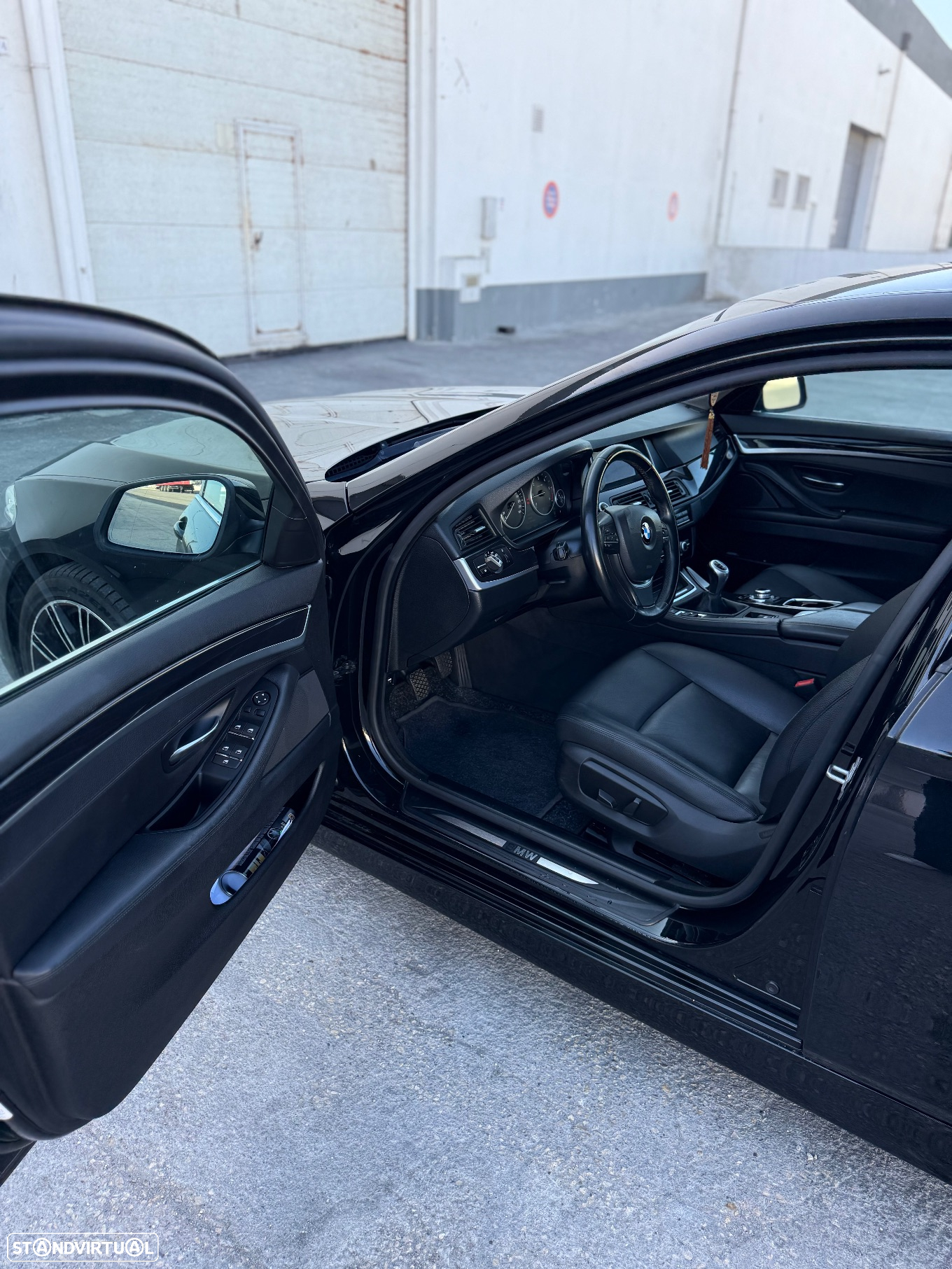 BMW 518 d - 12