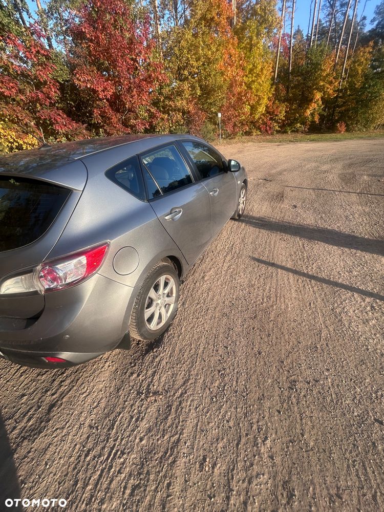 Mazda 3 2010 photo 2