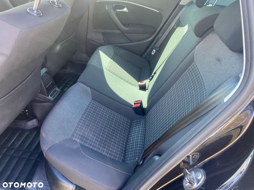 Volkswagen Polo 1.4 TDI (Blue Motion Technology) Highline - 18