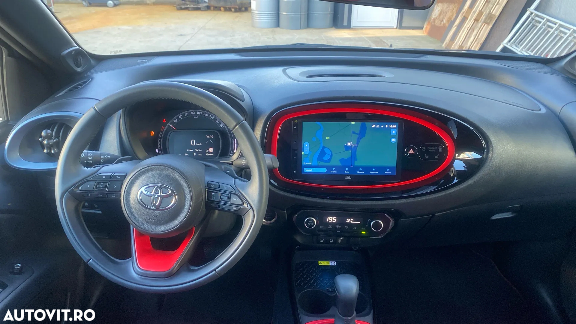 Toyota Aygo X 1.0l CVT UNDERCOVER JBL - 8